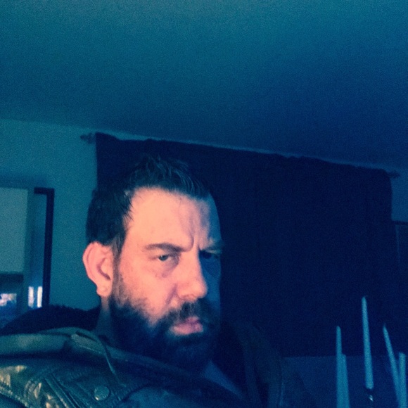 Meet your Posher, Mike - Picture 1 of 1